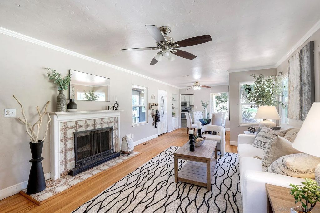 Photo of 10859 Valle Vista, Lakeside, CA 92040 (MLS # 260015573)