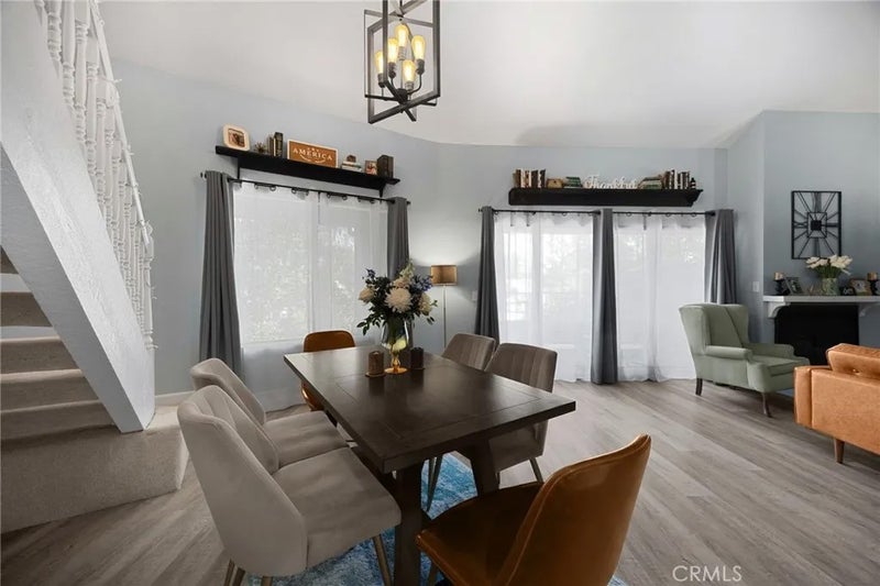 2773 Pine Creek