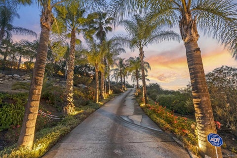 Photo of 14998 Budwin Ln, Poway, CA 92064 (MLS # 260010873)
