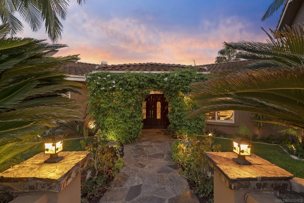 Photo of 14998 Budwin Ln, Poway, CA 92064 (MLS # 260010873)