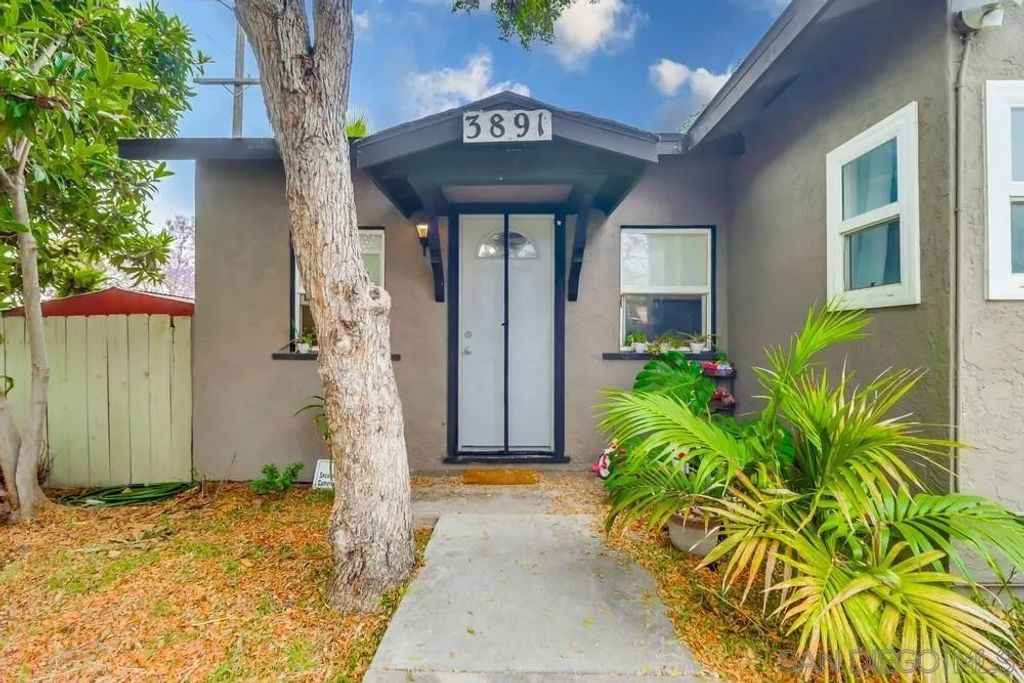 Photo of 3891 Superba St, San Diego, CA 92113 (MLS # 250040868)
