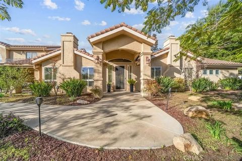 7102 Via Mariposa Norte Bonsall CA 92028