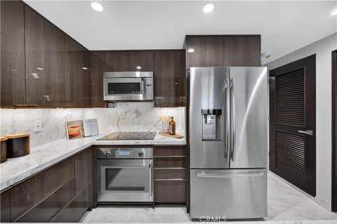 Tiny photo for 2601 E Ocean BLVD #807, Long Beach, CA 90803 (MLS # PW26103984)