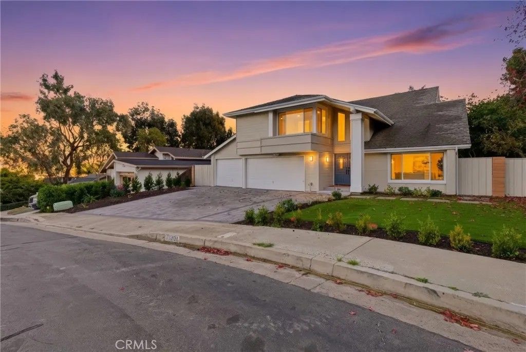 Photo of 25302 Neptune Drive, Dana Point, CA 92629 (MLS # OC25264908)