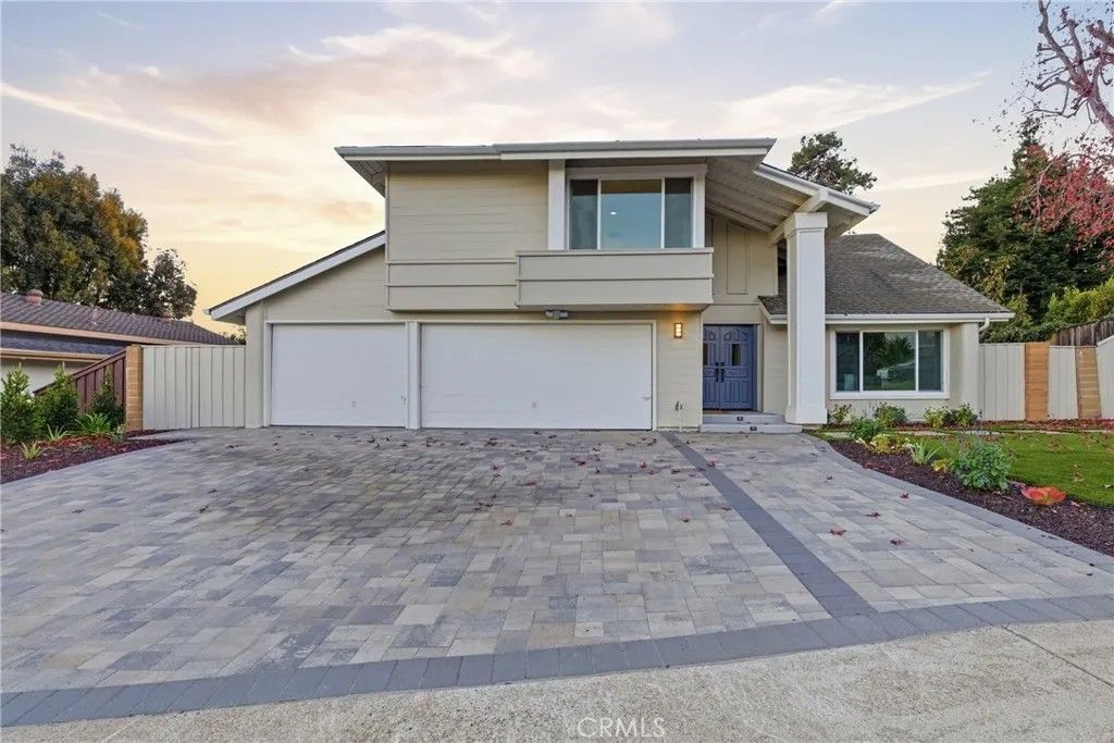 Photo of 25302 Neptune Drive, Dana Point, CA 92629 (MLS # OC25264908)