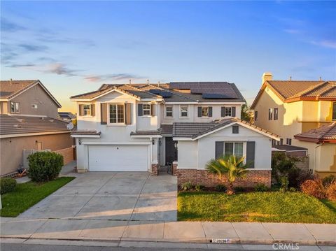 Tiny photo for 29216 Celestial Dr, Menifee, CA 92584 (MLS # SW25244854)