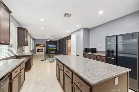 Tiny photo for 29216 Celestial Dr, Menifee, CA 92584 (MLS # SW25244854)
