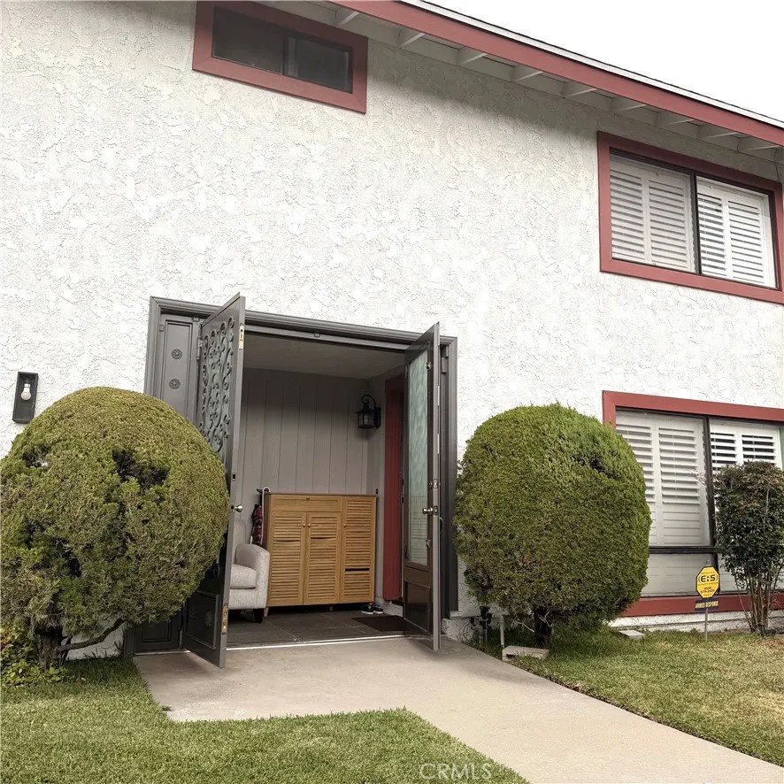 1025 Fairview Avenue 2