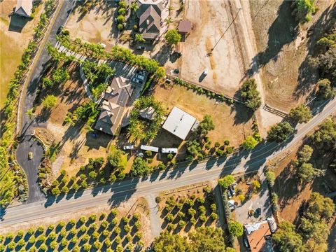 Photo of 28476 Almona Way, Valley Center, CA 92082 (MLS # SW26052465)