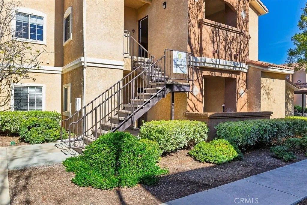 Photo of 24909 Madison Ave #1524, Murrieta, CA 92562 (MLS # SW26039128)