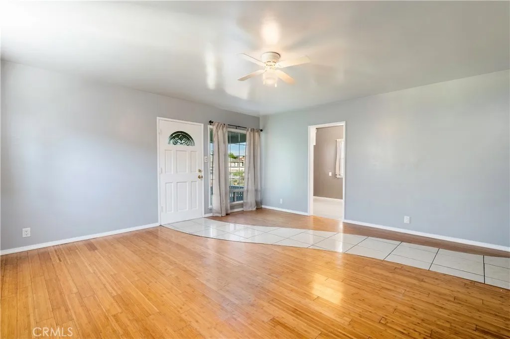 1520 W 215th