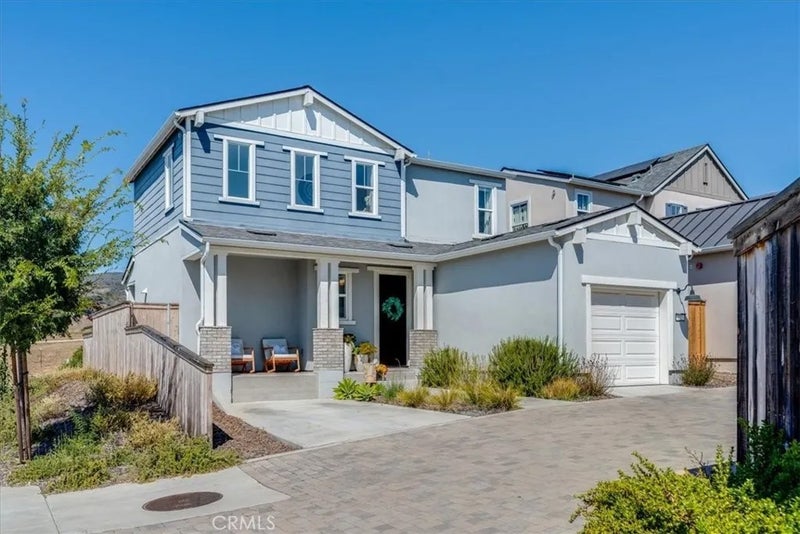 102 Earthwood