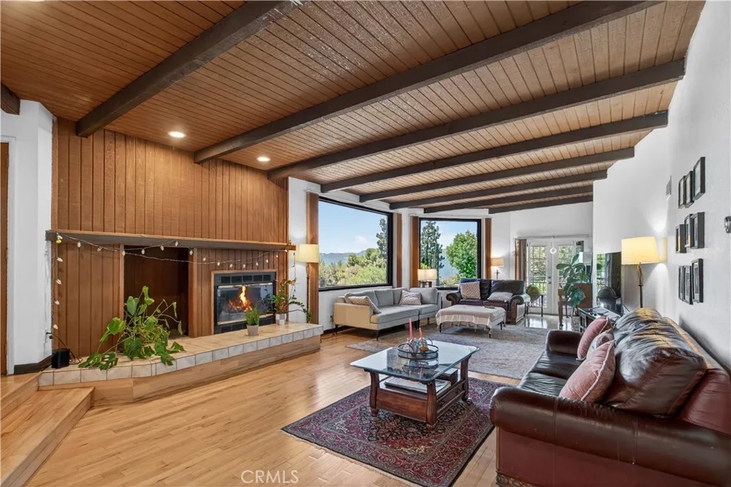 5625 TERRACE DRIVE