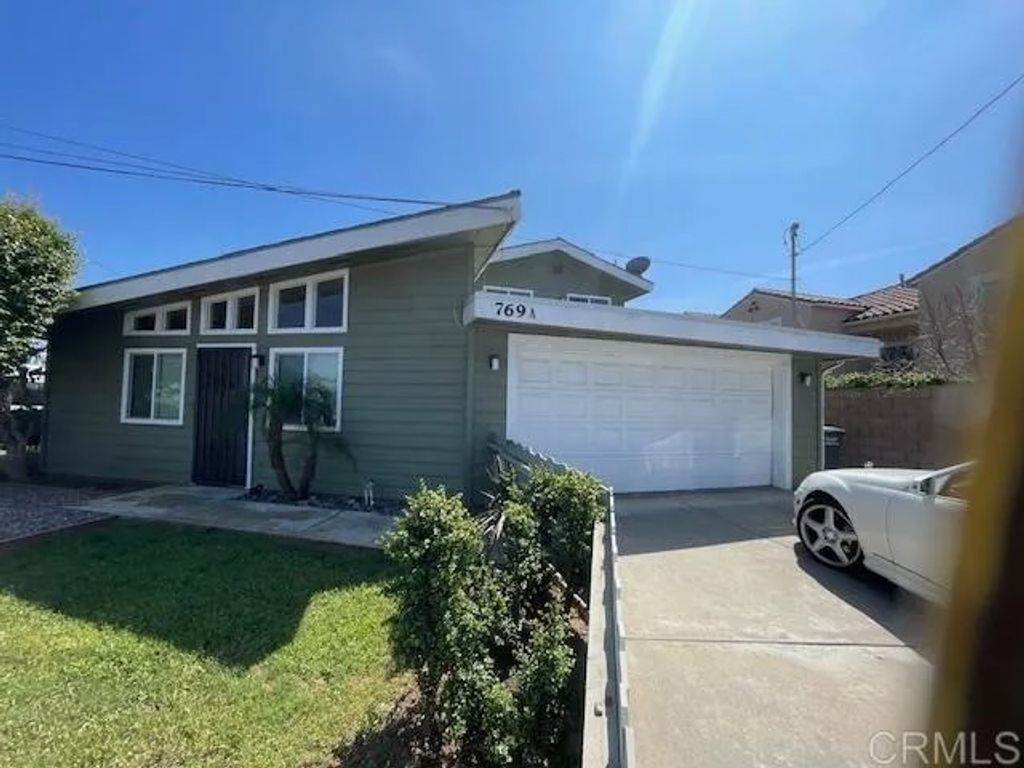 Photo of 769 Magnolia Ave #A, Carlsbad, CA 92008 (MLS # NDP2602742)