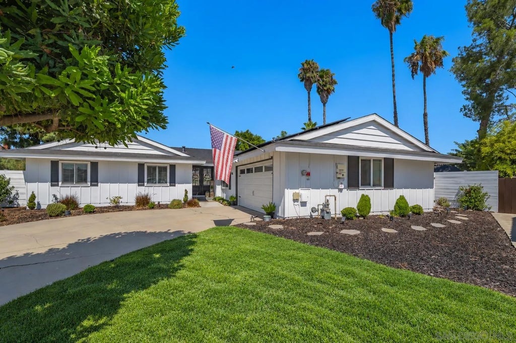 Photo of 8816 Wigwam CT, Santee, CA 92071 (MLS # 260024316)