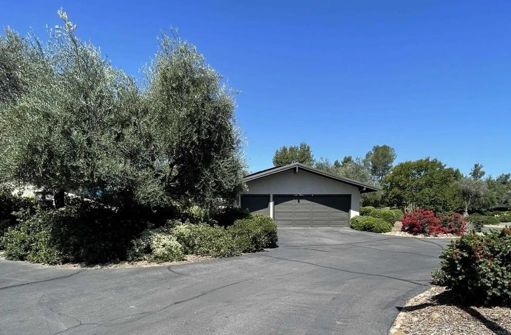 Photo of 32843 Temet Drive, Pauma Valley, CA 92061 (MLS # NDP2607168)