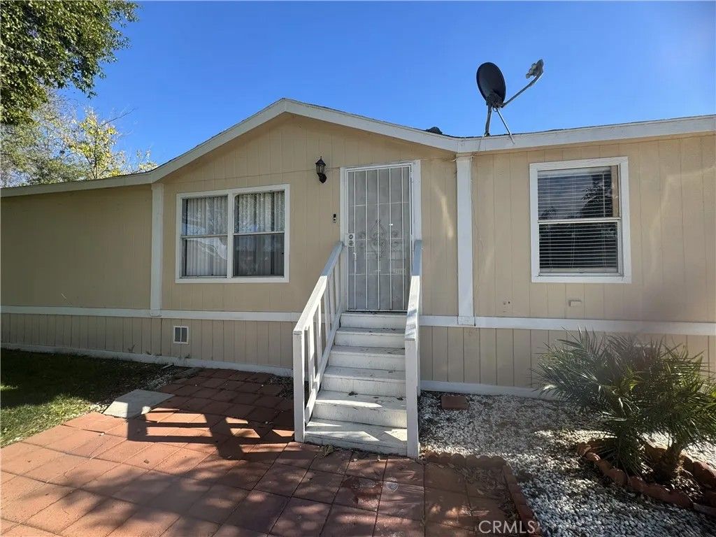 Photo of 350 E San Jacinto Ave #125, Perris, CA 92571 (MLS # CV26006110)