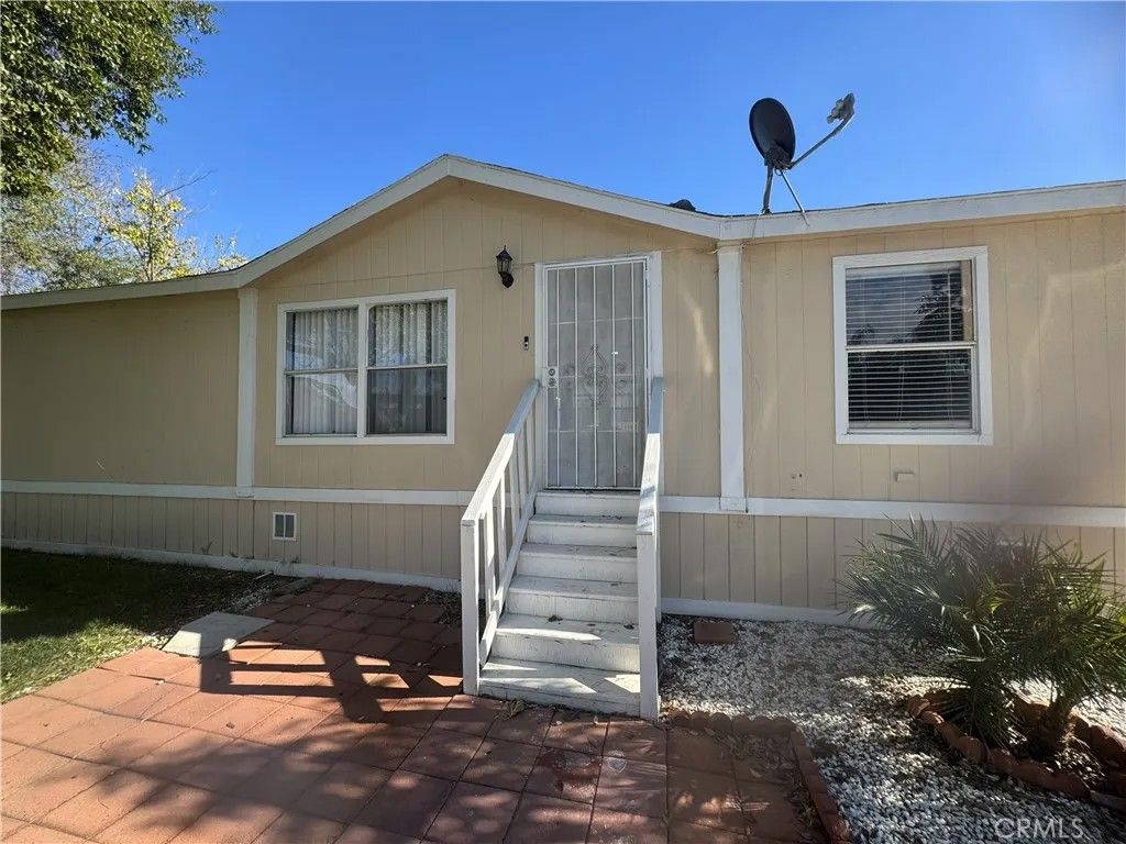 Photo of 350 E San Jacinto Ave #125, Perris, CA 92571 (MLS # CV26006110)