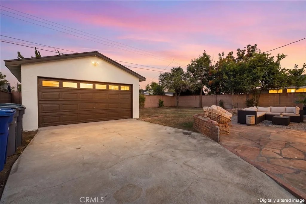 8042 San Heron