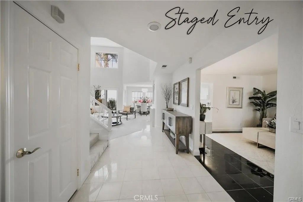 Photo of 64 Via Capri, Rancho Palos Verdes, CA 90275 (MLS # AR25265414)