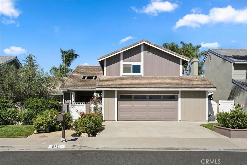 5771 Grimsby Drive