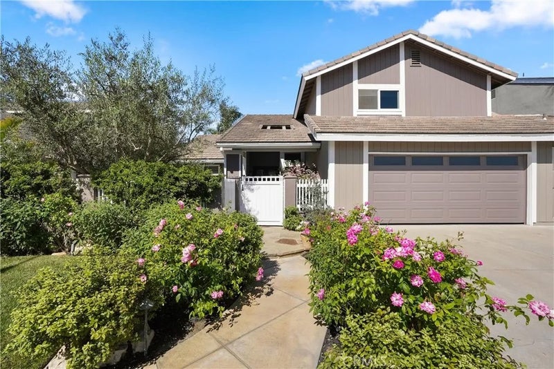 5771 Grimsby Drive