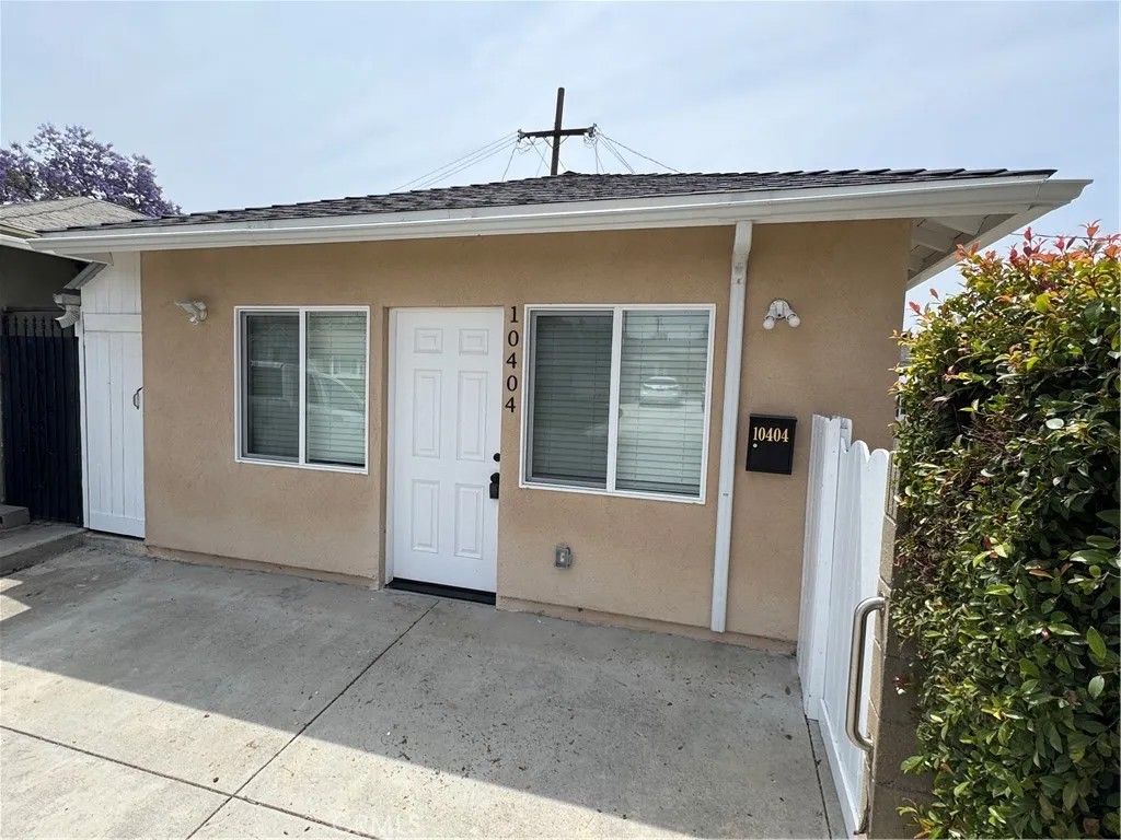 Photo of 10404 Fortrose Court, Whittier, CA 90603 (MLS # PW26095787)