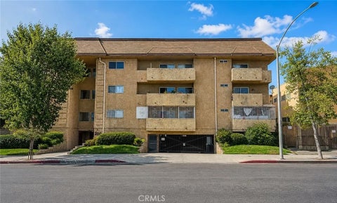 Property photo of 200 S Reno 102, Los Angeles, CA 90057