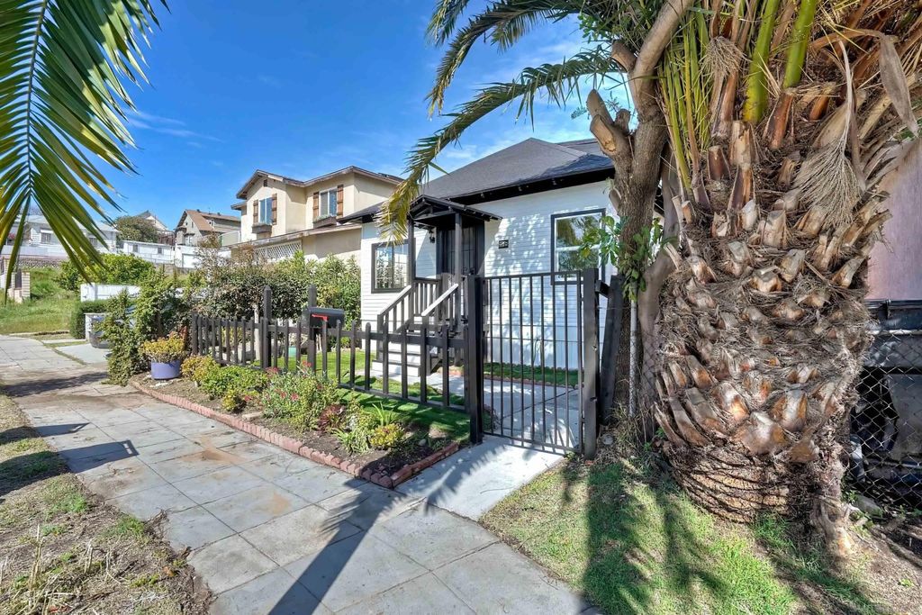 Photo of 2548 Island Ave, San Diego, CA 92102 (MLS # 260004155)