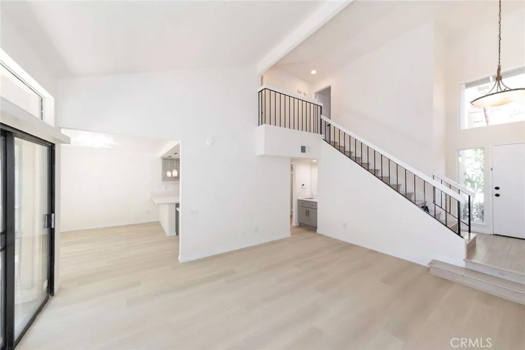 1325 Solera Lane 3