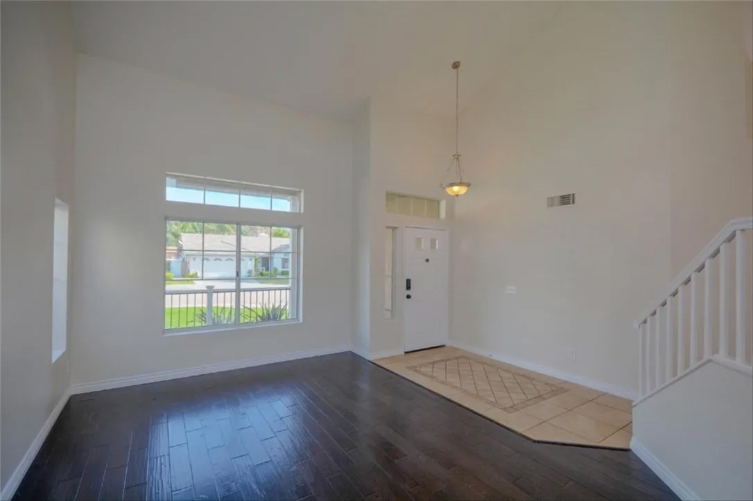 6826 Regal Oaks Road