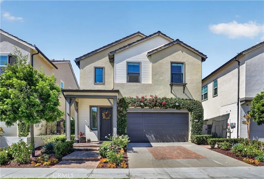 Photo of 129 Spur Street, Rancho Mission Viejo, CA 92694 (MLS # OC26195780)