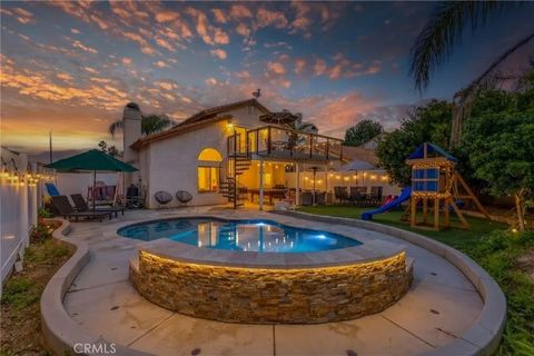 Photo of 39714 Rustic Glen, Temecula, CA 92591 (MLS # SW26015930)