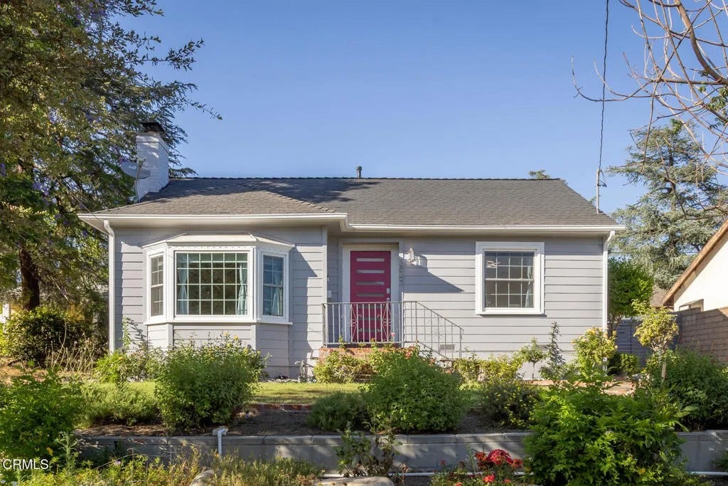 3047 Hermosa Avenue
