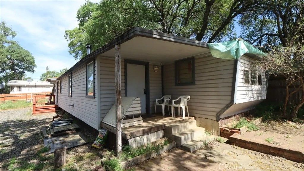 Photo of 16064 31st Ave, Clearlake, CA 95422 (MLS # LC26062723)