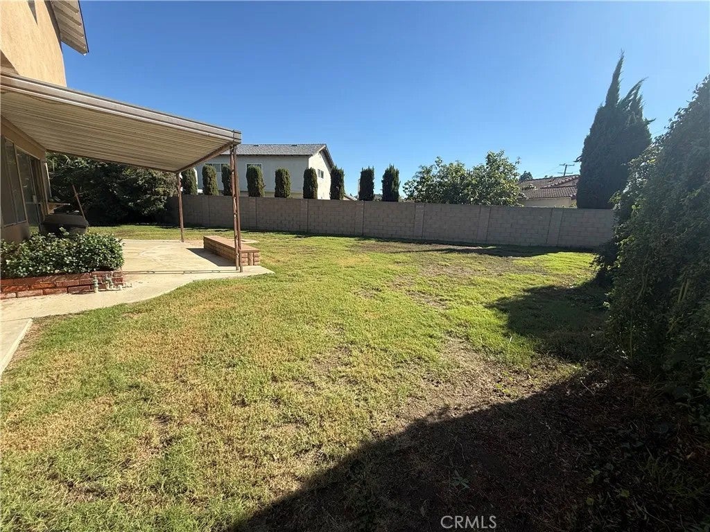 17316 Holmes Circle