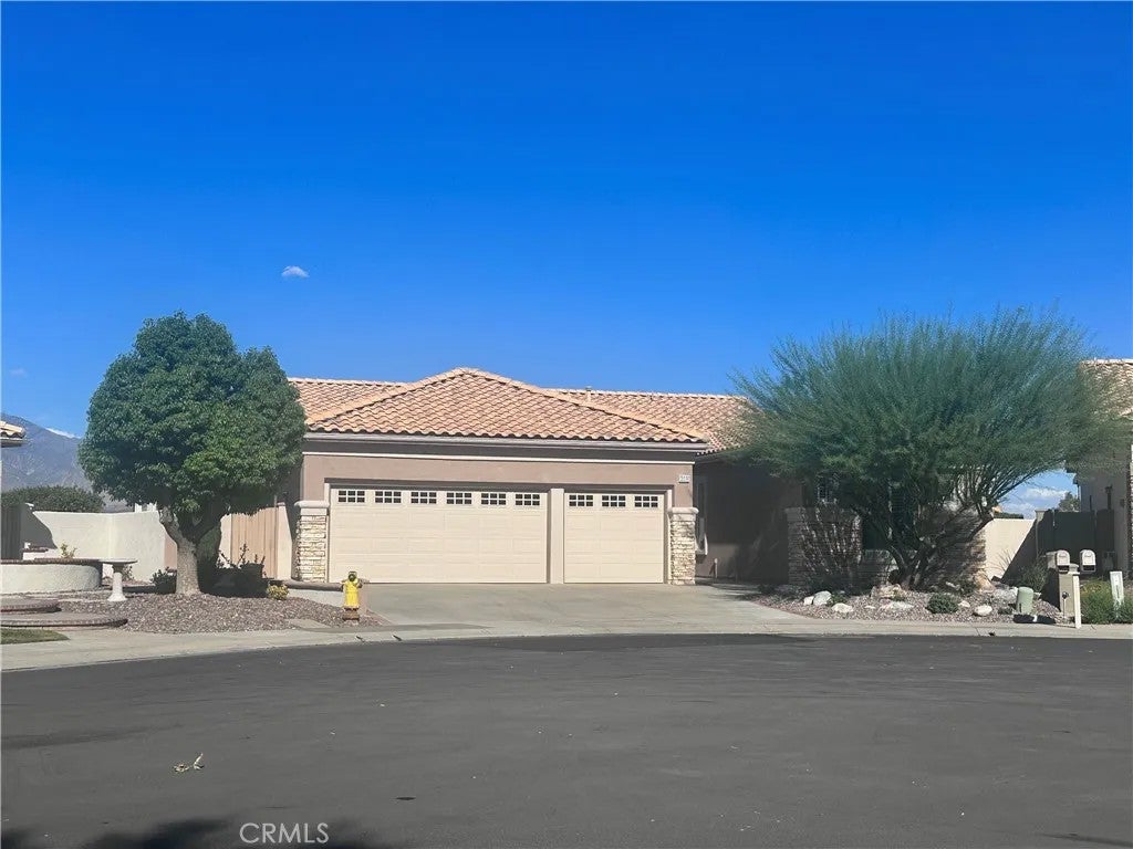 4865 Dove Hill Court