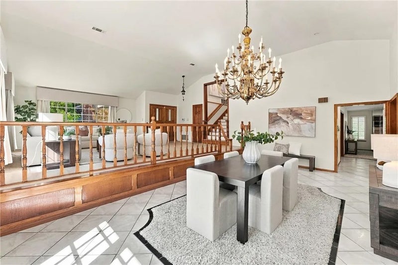 1210 Encinas Drive