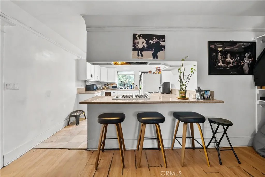 1847 w. 48th Street