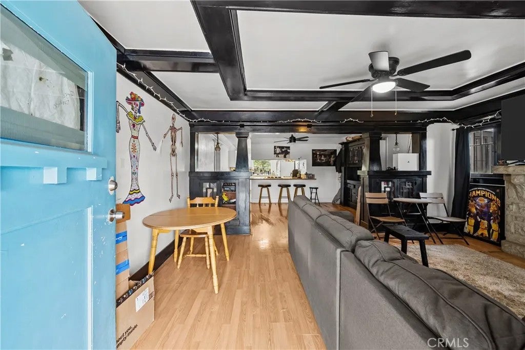1847 w. 48th Street