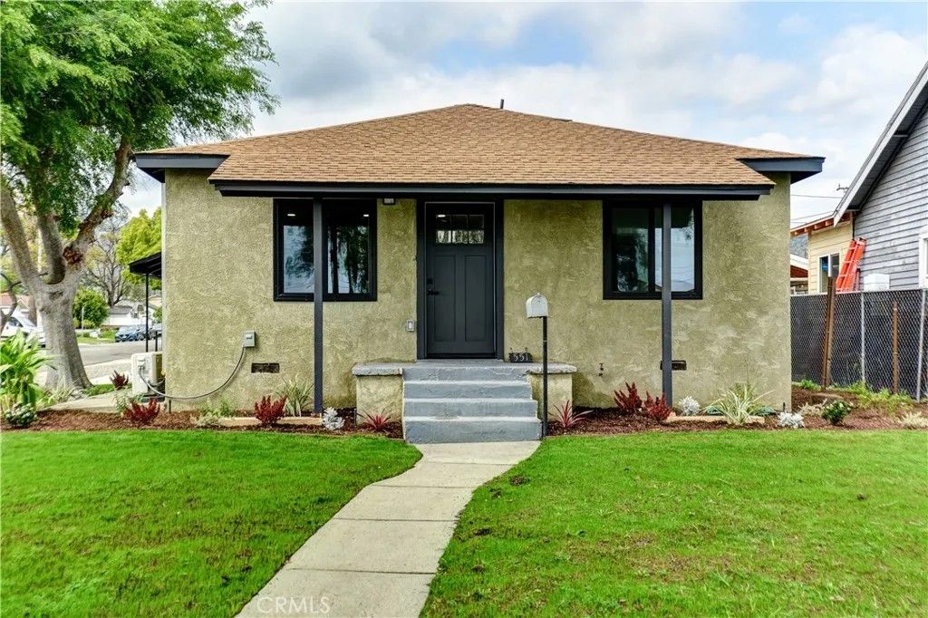 Photo of 551 W Crescent Drive, Azusa, CA 91702 (MLS # PW25273350)