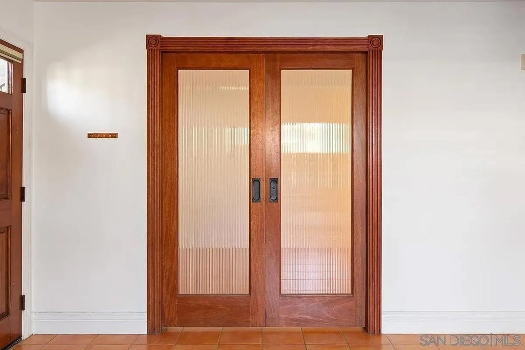 Photo of 8430 Via Mallorca #107, La Jolla, CA 92037 (MLS # 260022289)