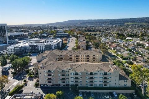 Tiny photo for 21345 Hawthorne Blvd #217, Torrance, CA 90503 (MLS # SB25251456)