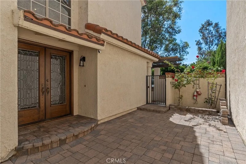 26182 Paseo Marbella