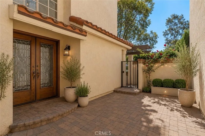 26182 Paseo Marbella