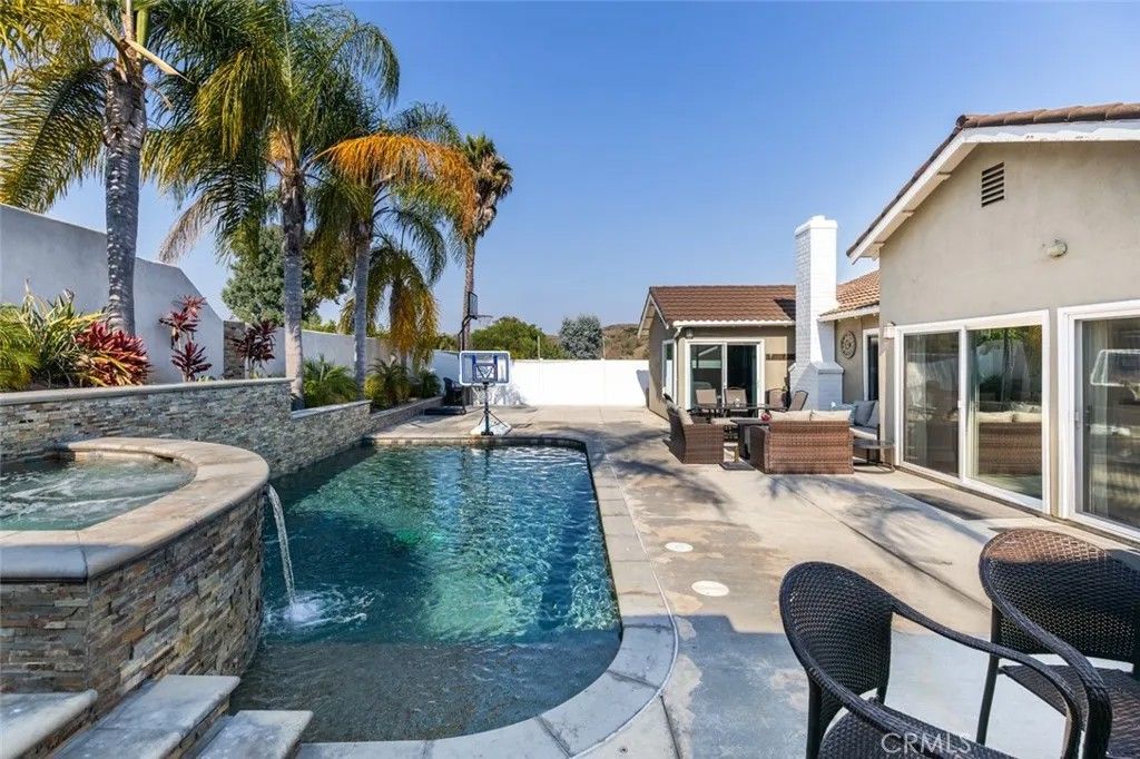 Photo of 26511 La Quilla Lane, Mission Viejo, CA 92692 (MLS # OC26047385)