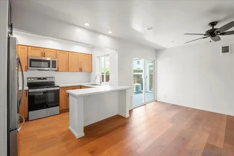 8069 Caminito De Pizza Unit A, San Diego, CA 92108 - #: 250037444