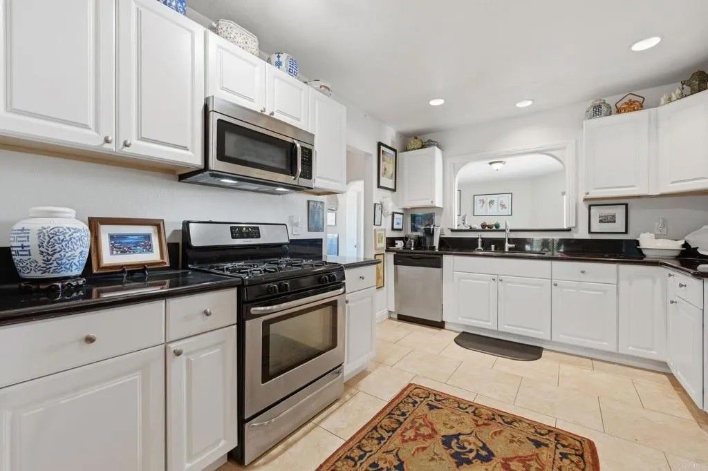 Photo of 10 Fifth Avenue, Chula Vista, CA 91910 (MLS # NDP2601505)