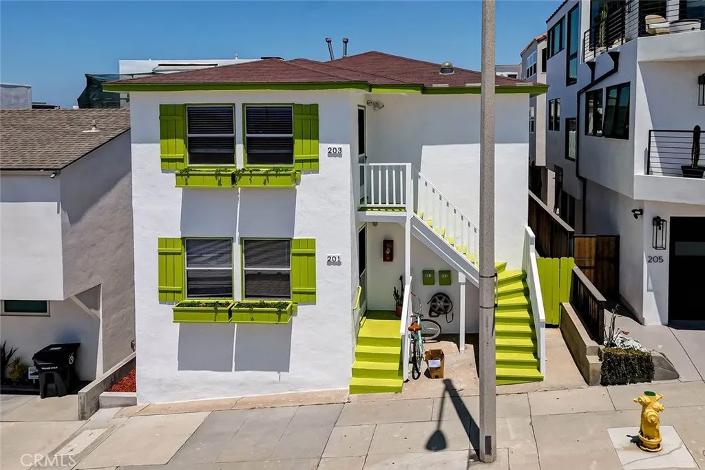 203 15th Street