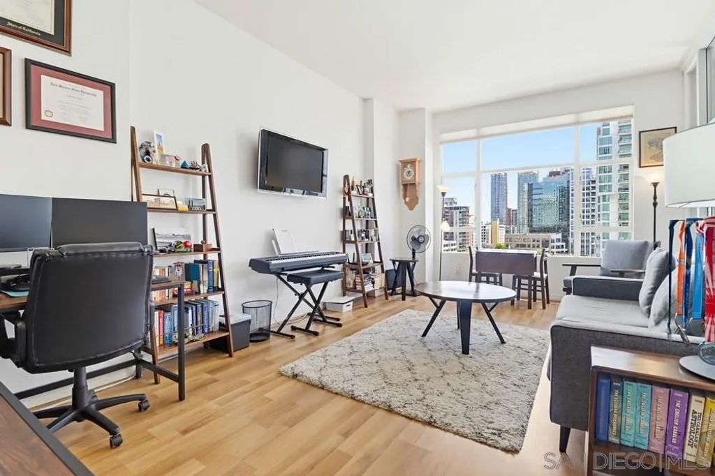Photo of 530 K St #1017, San Diego, CA 92101 (MLS # 260008868)